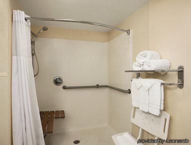 Days By Wyndham Hotel Towson